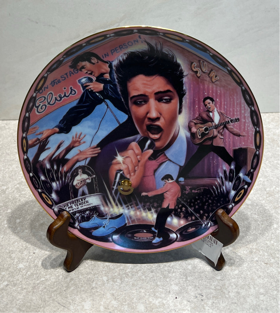 Elvis Plate