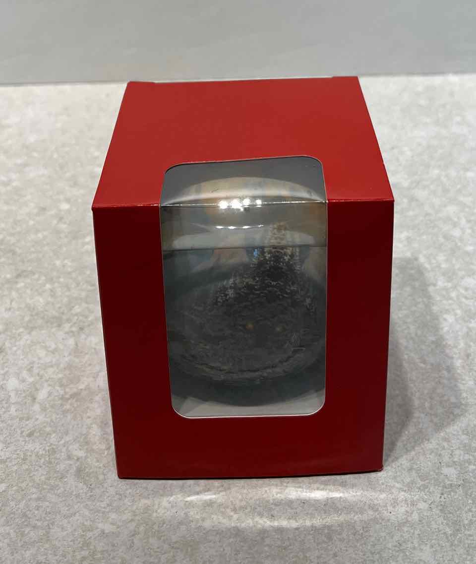 Thomas Kinkade Ornament (New)