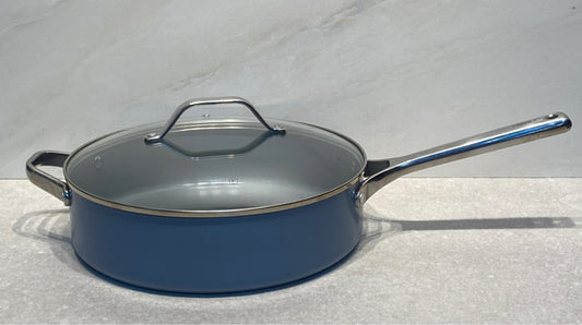 Covered Pan