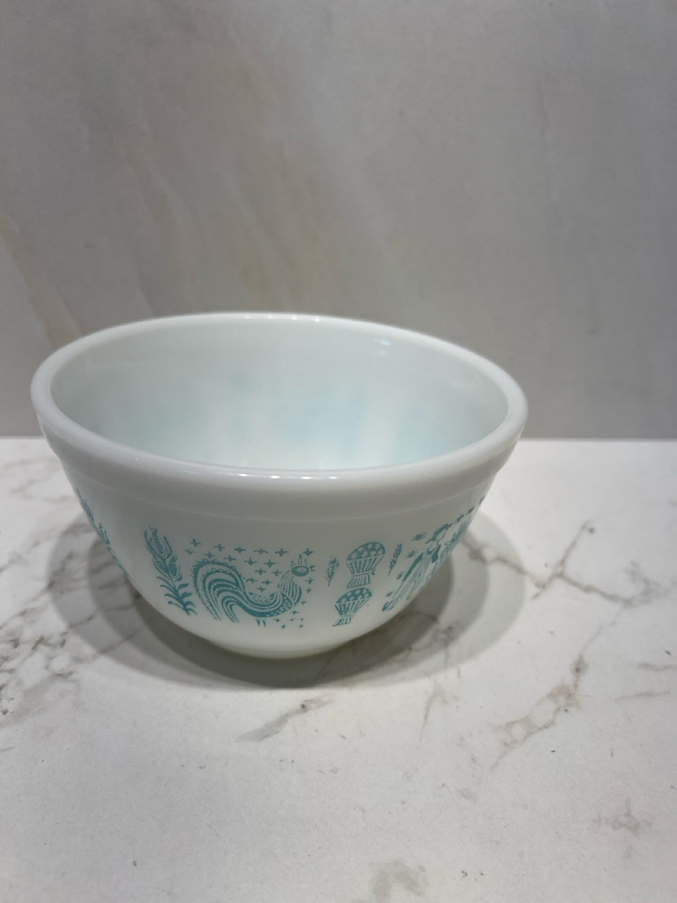 Pyrex Bowl 401