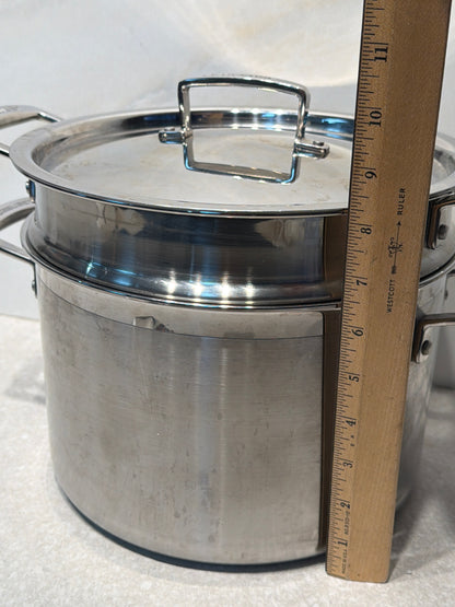 Le Creuset Covered Pasta Pot