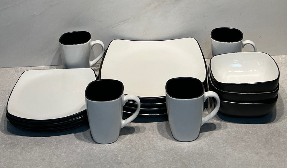 Corelle Set 15 Pieces
