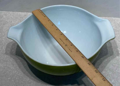 Pyrex Bowl
