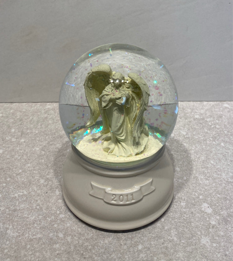 Snow Globe