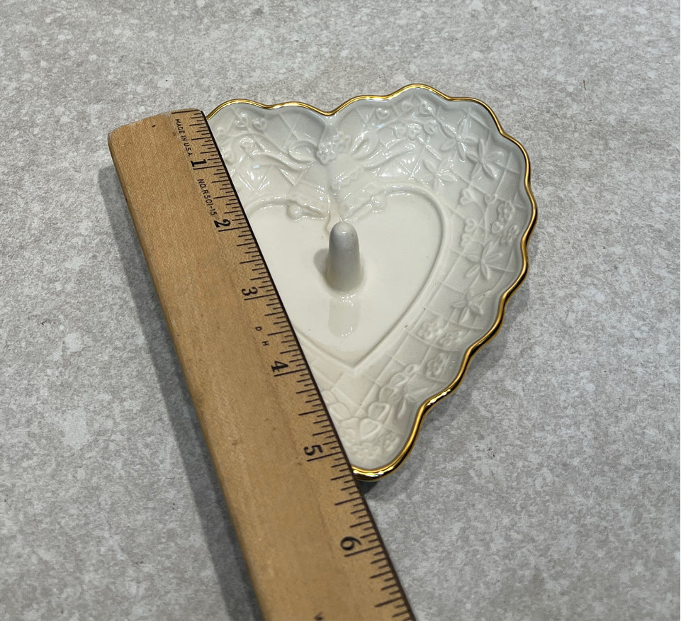 Lenox Ring Holder