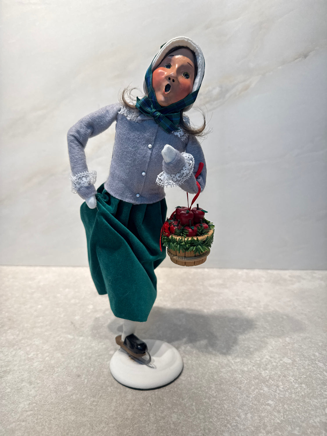 Byers Choice Caroler