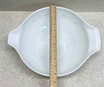 Pyrex Bowl - as is
