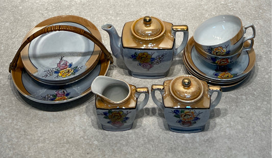 Child's Tea Set