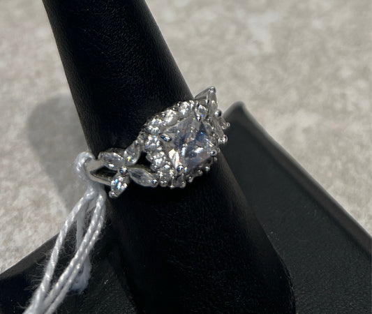Sterling Ring - Size 7