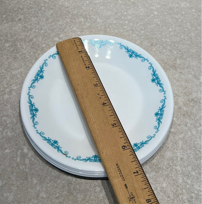 Set of 4 Corelle Plates