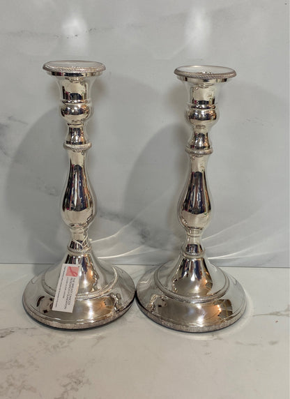 Set of 2 Candle Holders