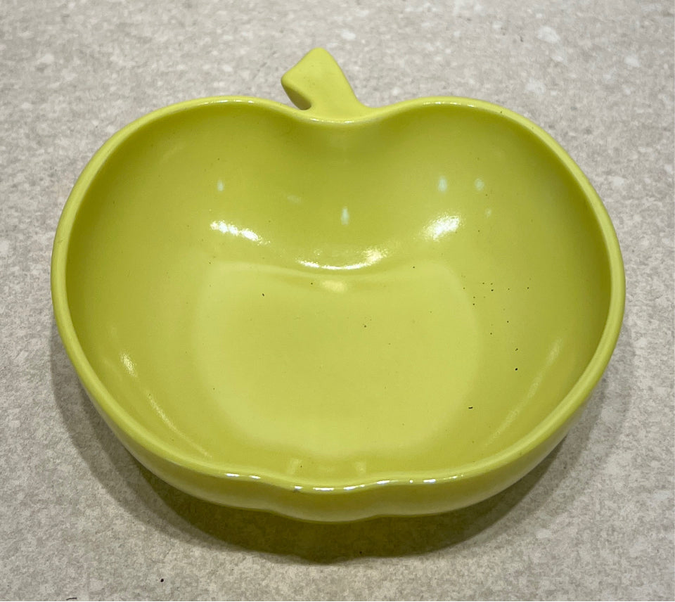 Hazel Atlas Platonite Apple Bowl