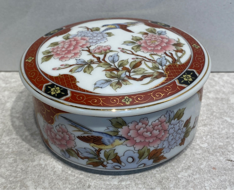 Covered Trinket Box