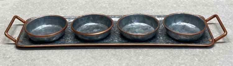 Tray With 4 Bowls