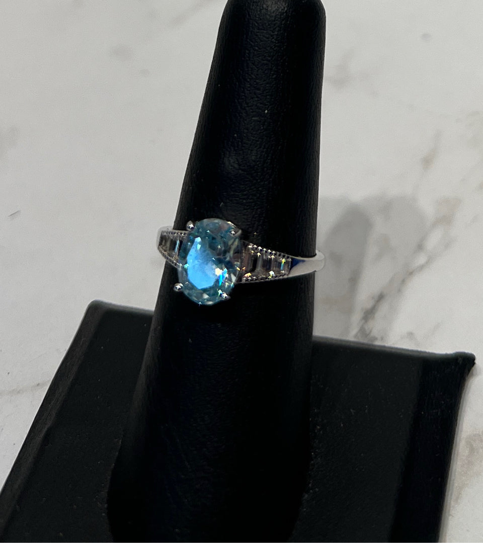 Sterlnig Ring Sz. 7