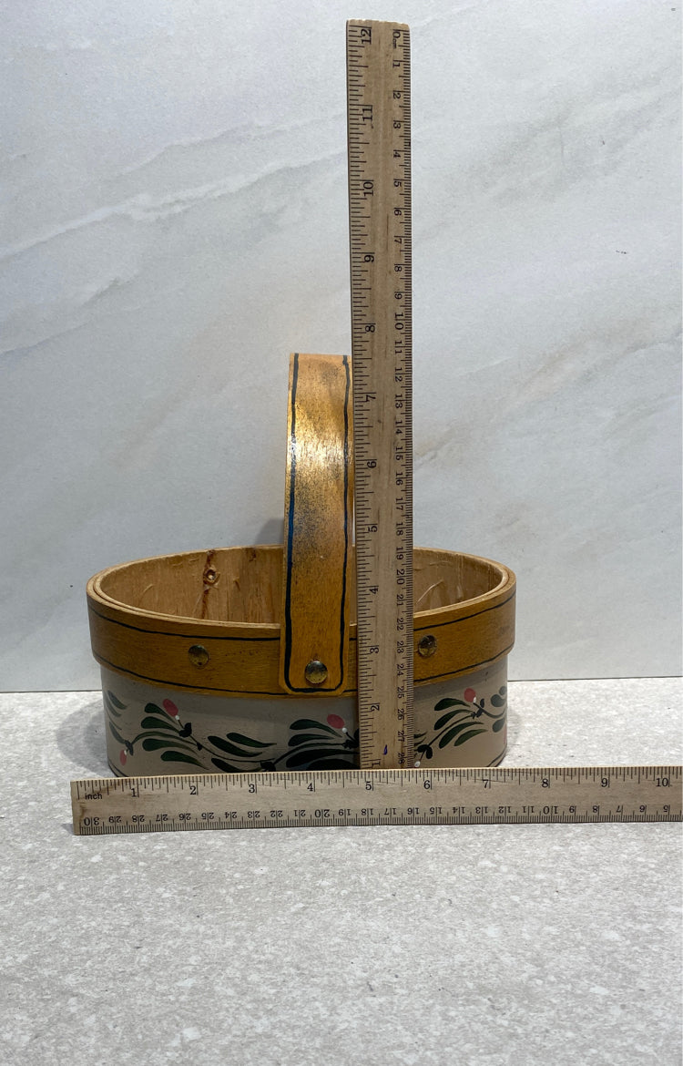 Shaker Style Basket