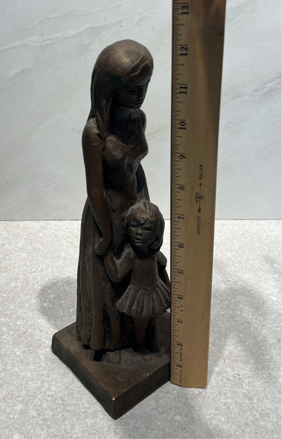 Figurine