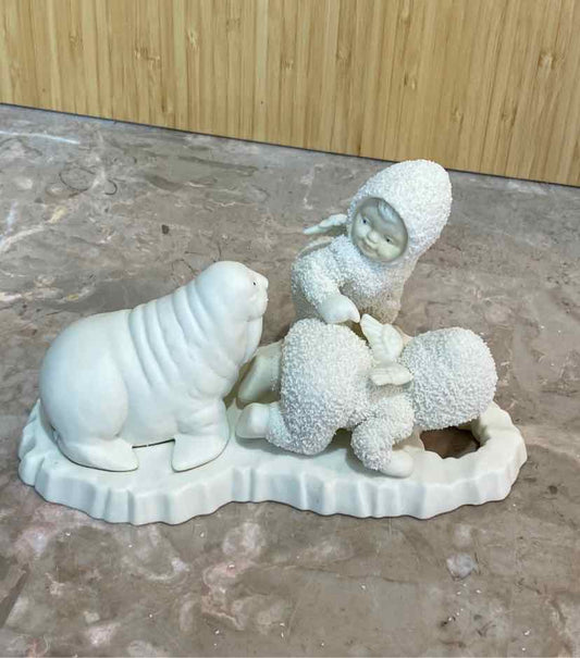 Snowbabies Figurine