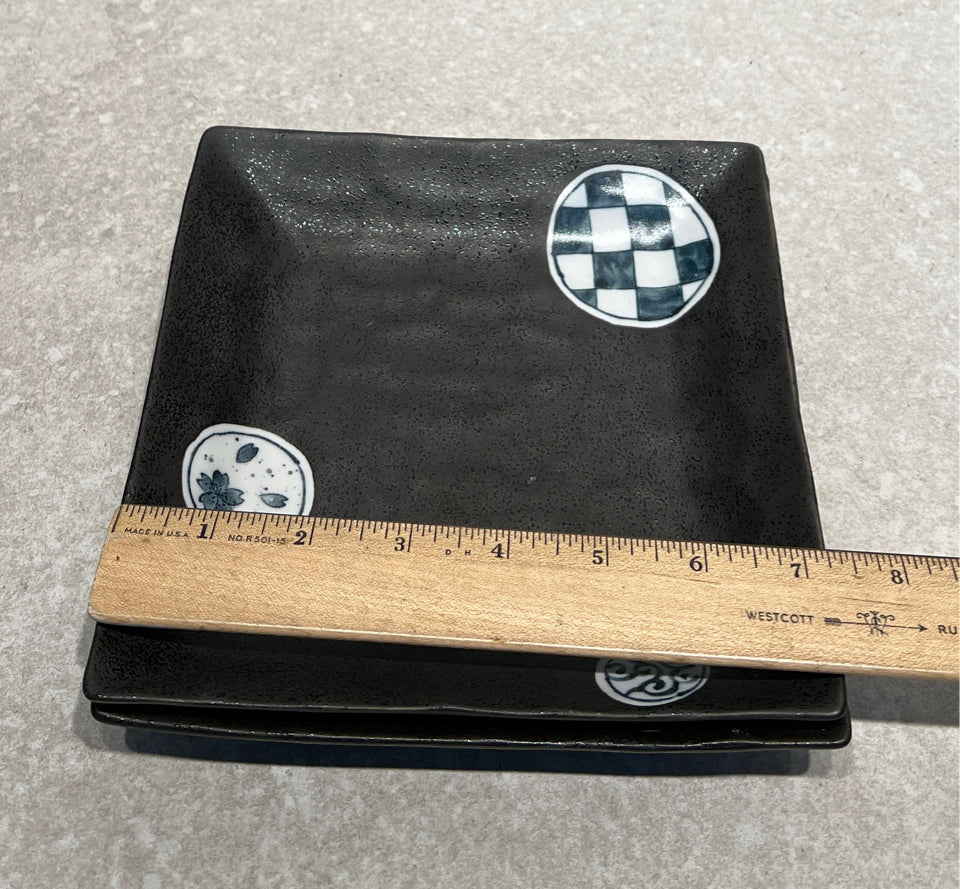 Set of 2 Plates
