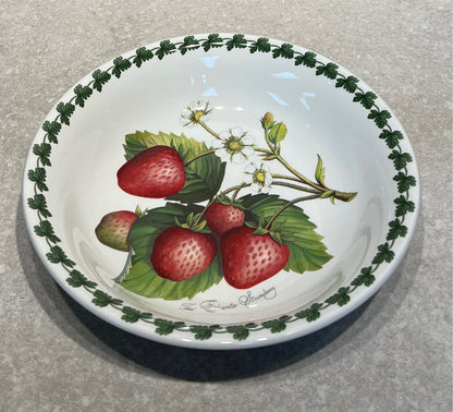 Portmeirion Bowl - Strawberry Field