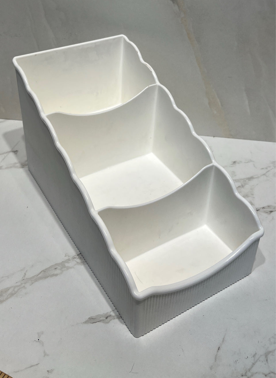 Tupperware Organizer