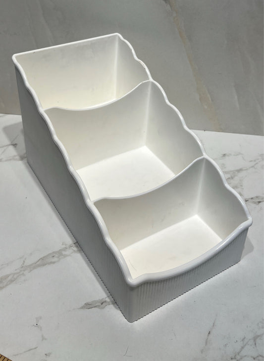 Tupperware Organizer