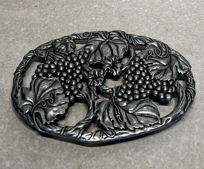 Trivet