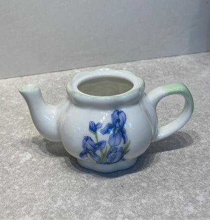 Mini Tea Set in Basket