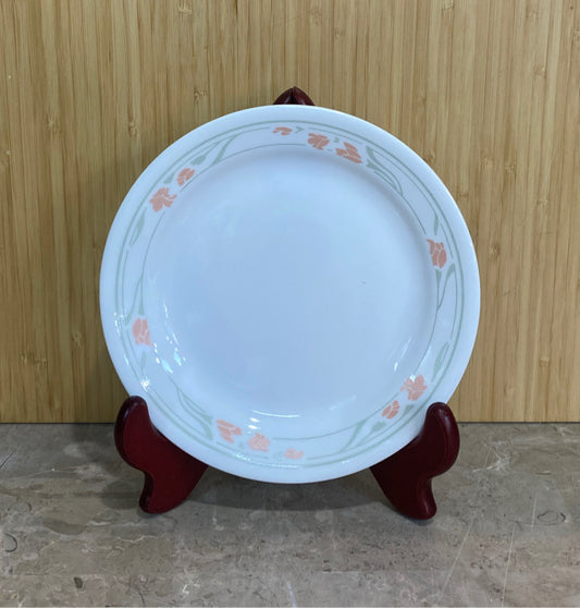 Set of 7 Corelle Plates