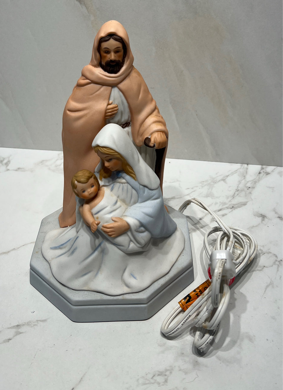Plug In Natvity