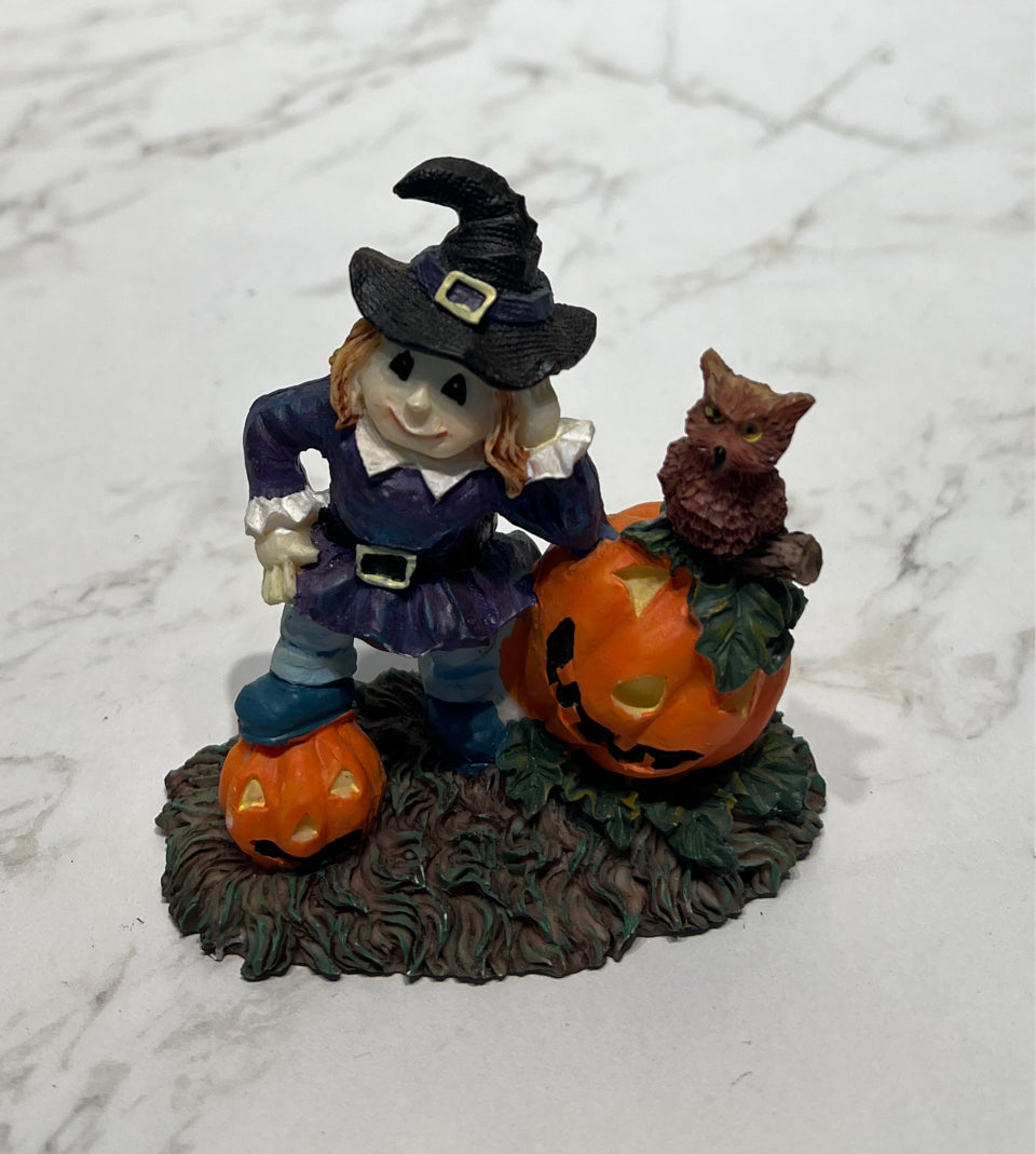 Halloween Figurine
