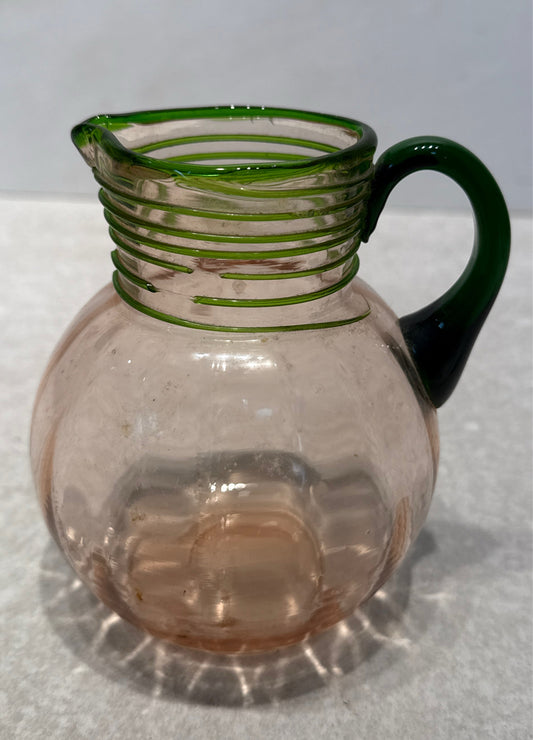 Uranium Pitcher
