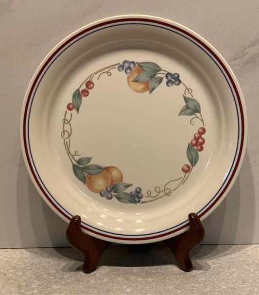 Set of 3 Corelle Plates