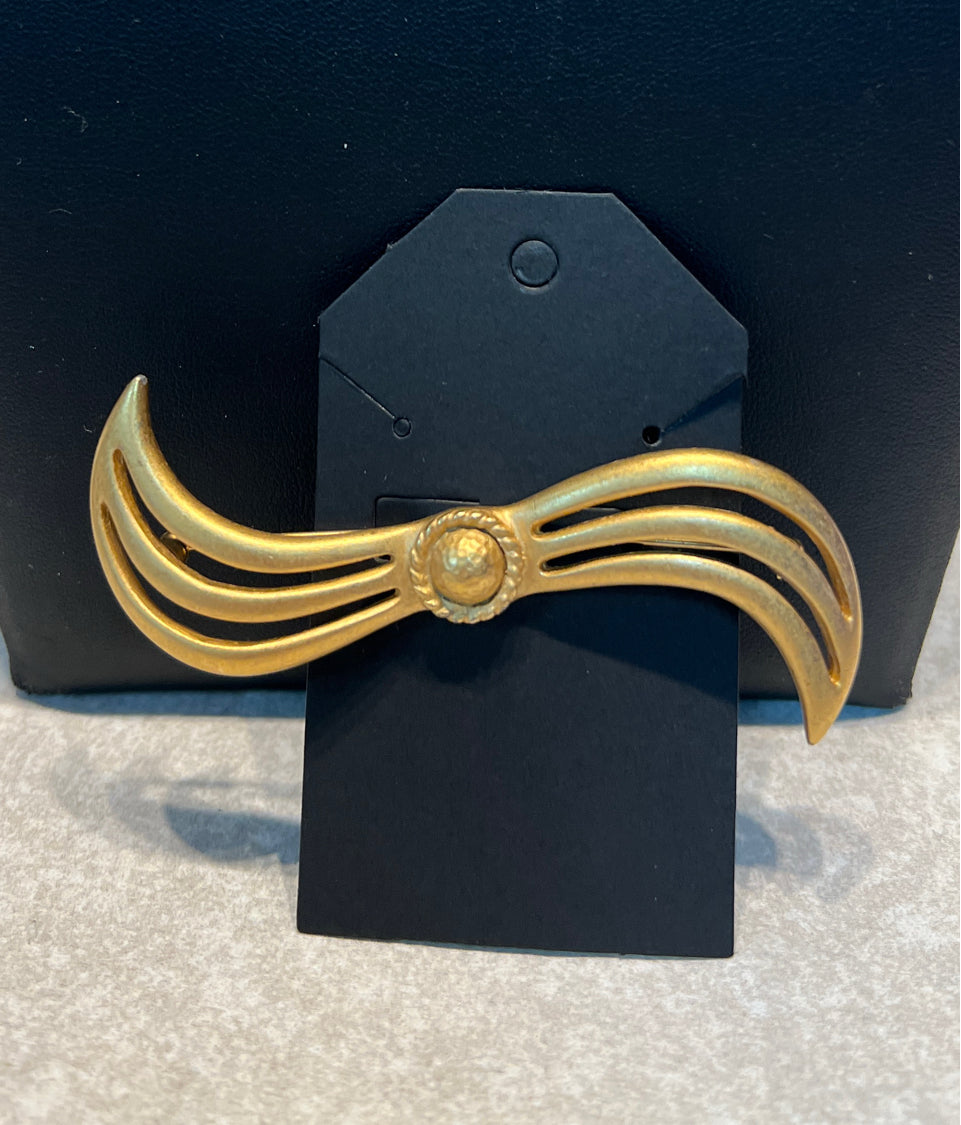 Monet Pin