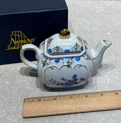 Teapot