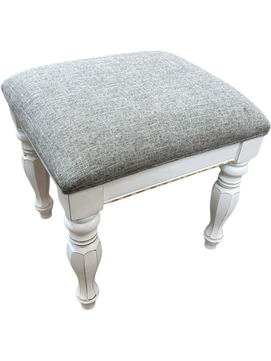 Bench - Opens up