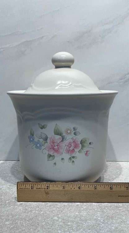 Pfaltzgraff Covereed Jar