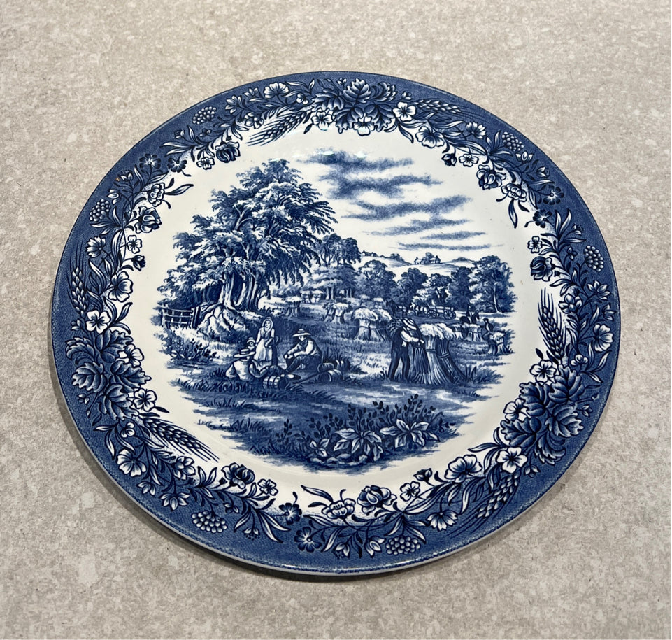 Currirer & Ives Plate