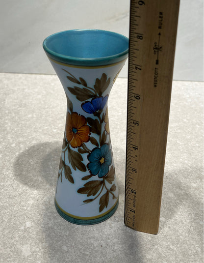 Holland Vase