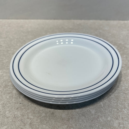 Set of 4 Corelle Plates