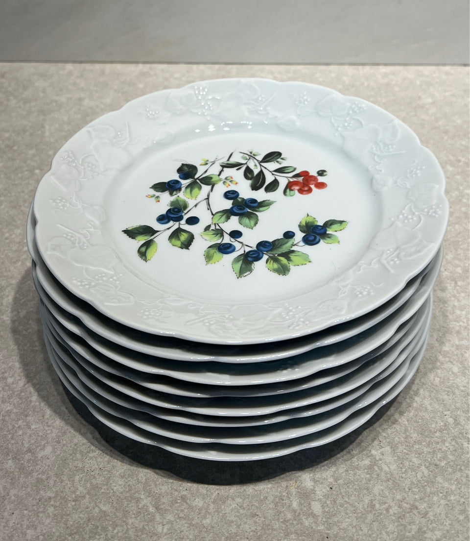 Set of 8 Dansk Plates