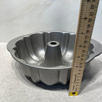 Bundt Pan