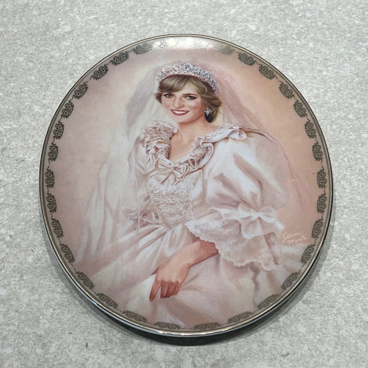 Queen Elizabeth Plate