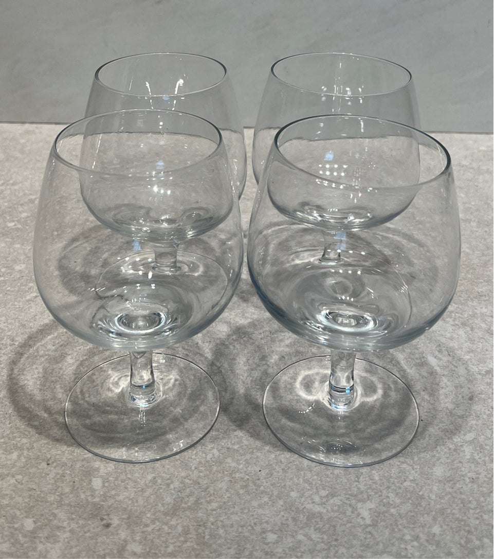 Set of 4 Glasses