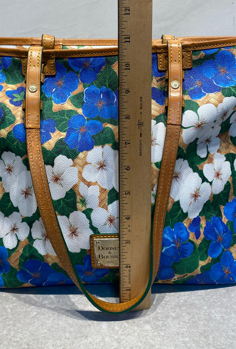 Dooney and Bourke Handbag