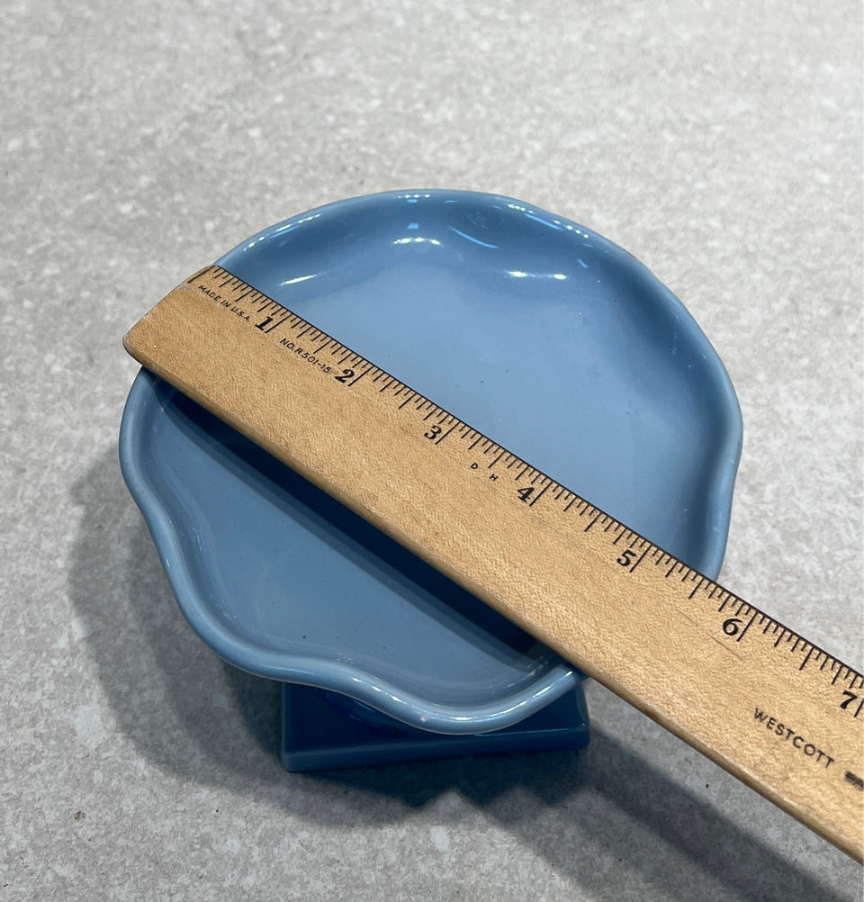 Pedestal Dish USA