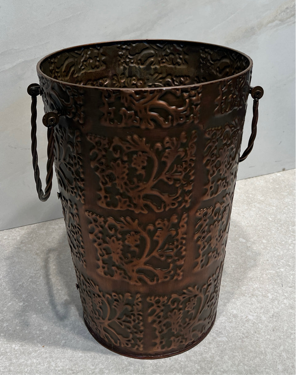 Handled Bucket