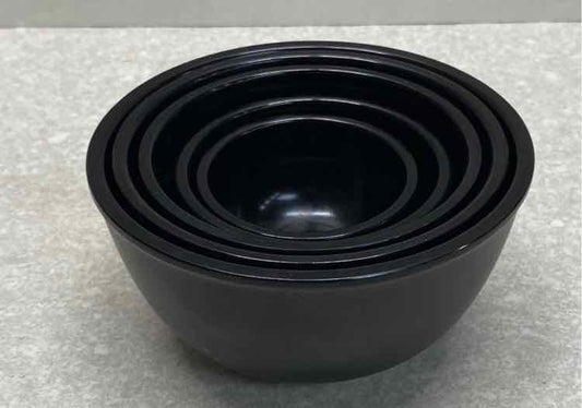 Set of 5 Bowls