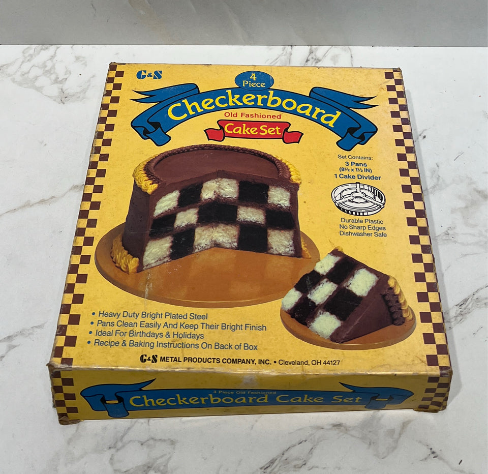 Checkerboard Cake Set