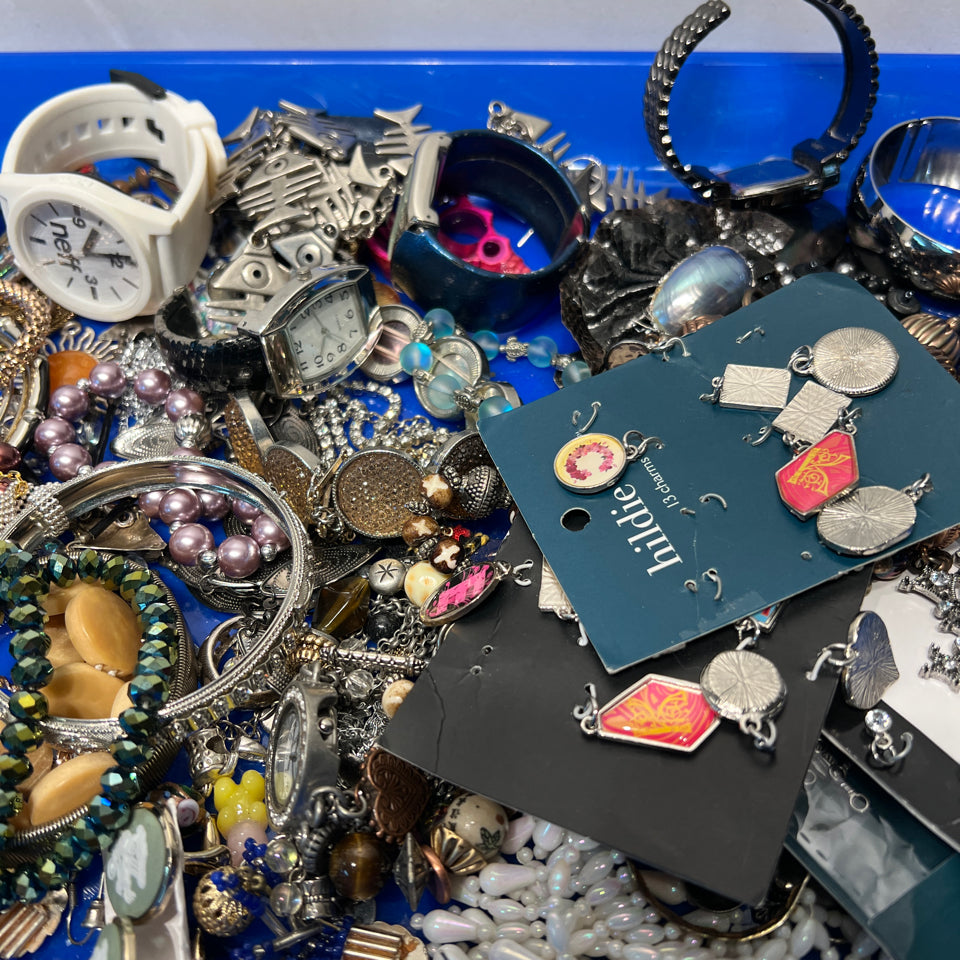 Lot of Jewelry
